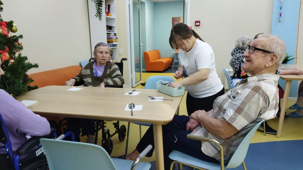 Люда Полякова в Опеке (1).jpg