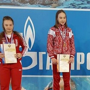Настя Петрова завоевала «серебро» в Первенстве по плаванию в Кирове