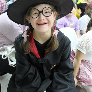 «Даунсайд Ап» получил грант благотворительного фонда Сбербанка «Вклад в будущее»