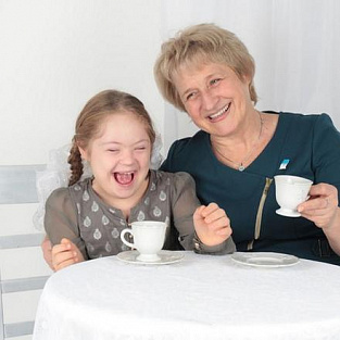 Известные люди Удмуртии снялись с детьми с синдромом Дауна для календаря