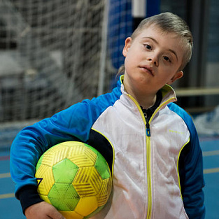 Даунсайд Ап приглашает на семинар по работе с детьми с синдромом Дауна в группах по футболу