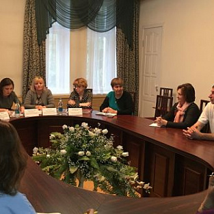 В Барнауле прошел круглый стол с представителями опеки и нотариальной палаты В Барнауле прошел круглый стол с представителями опеки и нотариальной палаты