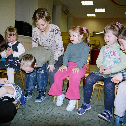 Групповое занятие с детьми 5-6 лет. Логоритмика