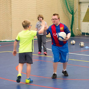 В Рязани стартовал проект «Футбол во благо» В Рязани стартовал проект «Футбол во благо»