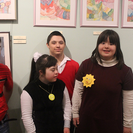 Художница с синдромом Дауна из Краснодара открыла персональную выставку