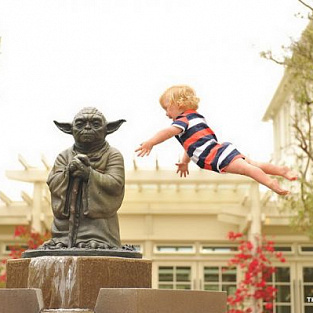 Новые фотографии Вильяма, который умеет летать