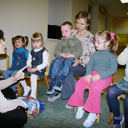 Групповое занятие с детьми 5-6 лет. Логоритмика