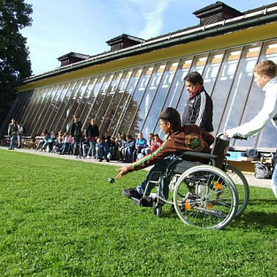 Прокуратура: права детей-инвалидов нарушаются повсеместно