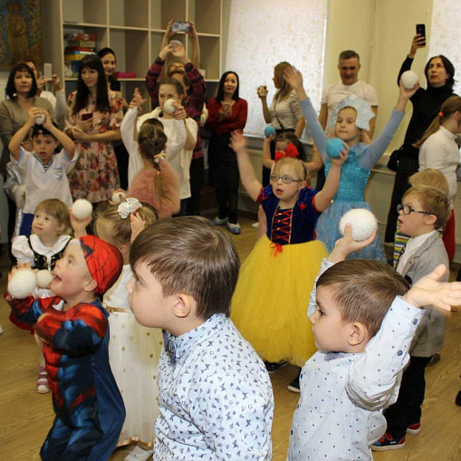 Новогодние праздники в Даунсайд Ап