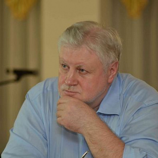 Политик Сергей Миронов пообещал защитить детей с синдромом Дауна Политик Сергей Миронов пообещал защитить детей с синдромом Дауна